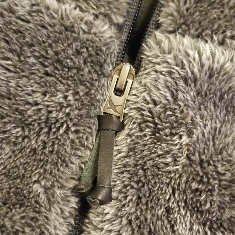Eddie Bauer Trophy sherpa Bomber in dark smoke - Picture 7 of 7